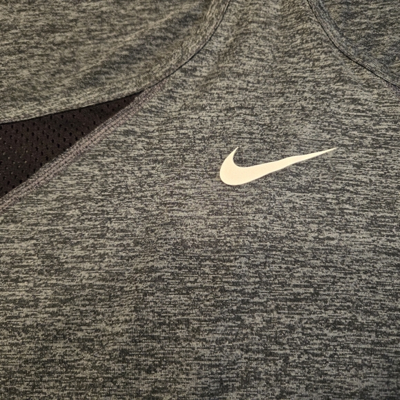 Nike Dri Fit racerback tank top. Misses size XL gray black netting NWOT - Picture 5 of 7
